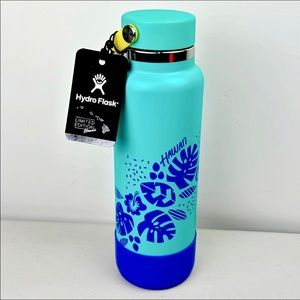 NWT Hydro Flask 40 oz Limited Edition Mint wide mouth with flex cap and boot…